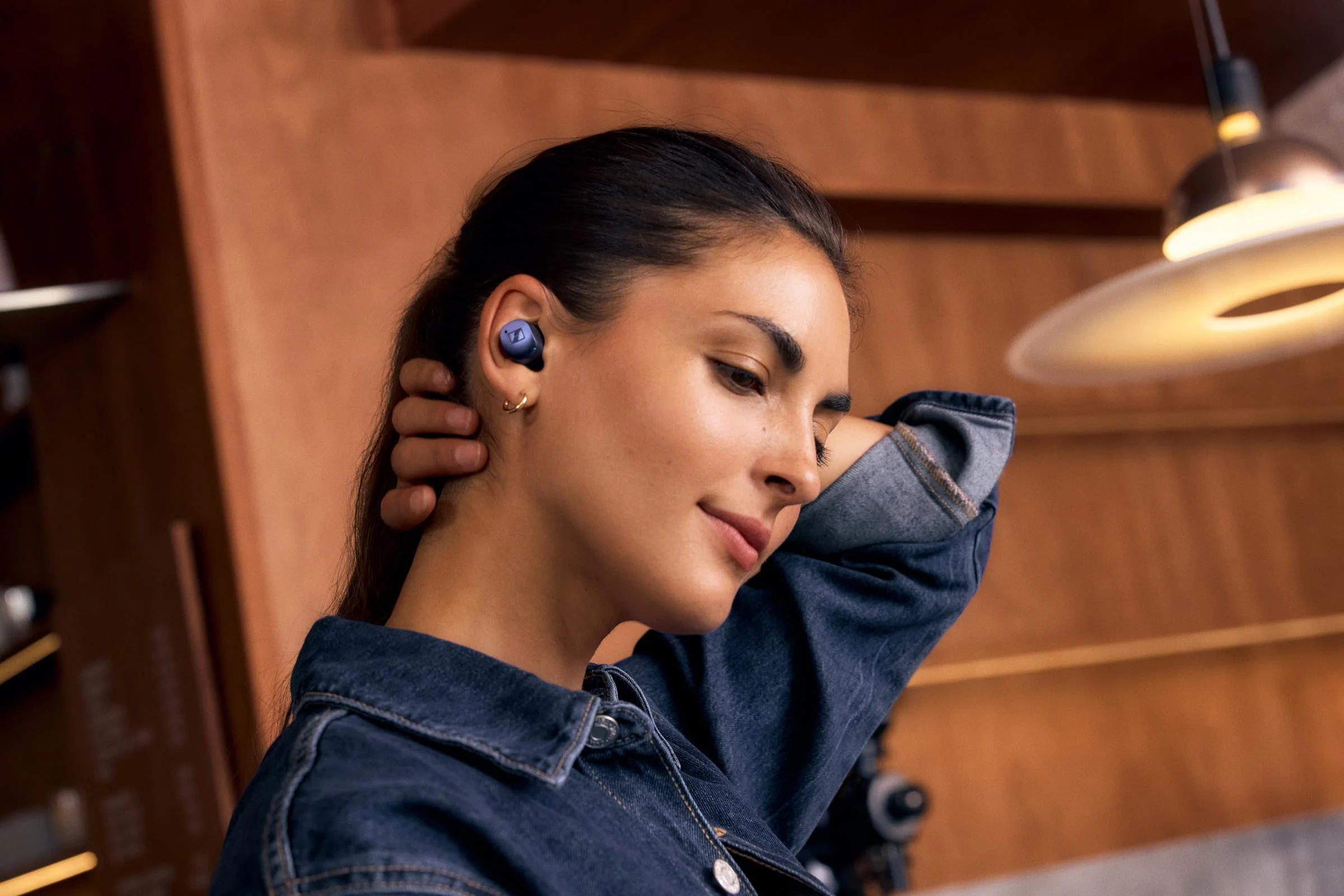 MOMENTUM True Wireless 4 (Student) - Image 36